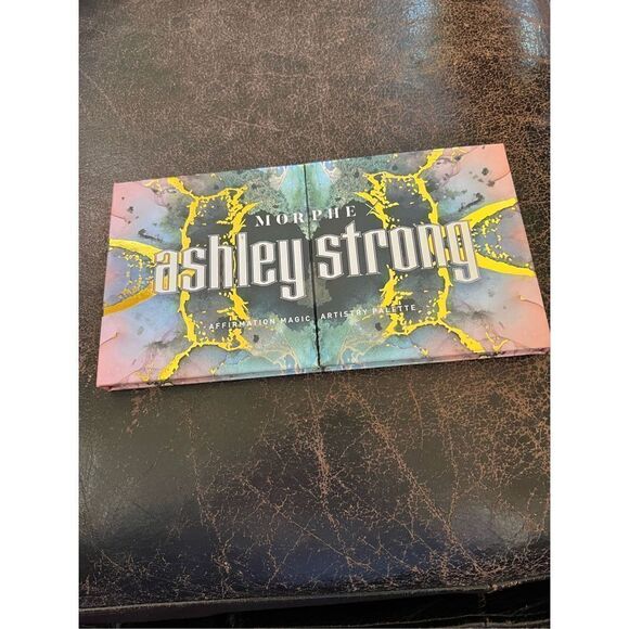 Morphe Ashley strong affirmation magic artistry palette - Picture 2 of 7